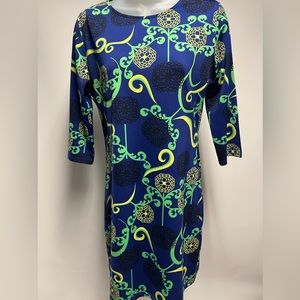 Tracy Negoshian. Womens Small. Dahlia floral 3/4 sleeves shift NWOT